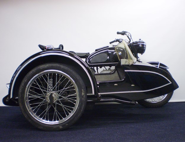 Bmw r60 zijspan #6